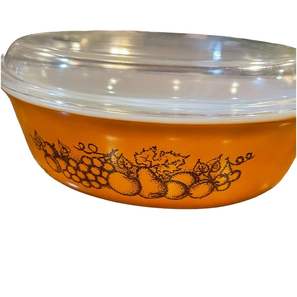 Vintage Pyrex Old Orchard Baking Dish w/clear‎ lid 2 1/2 quart